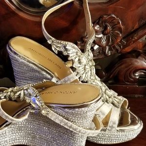 (Antonio Melani) Ladies Wedge heels